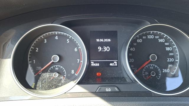 Volkswagen Golf Comfortline VII 1.5 TSI 150 R-Line LED Nav 