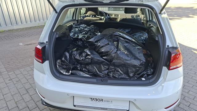 Volkswagen Golf Comfortline VII 1.5 TSI 150 R-Line LED Nav 