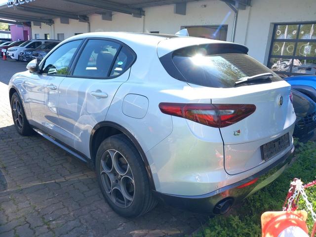 Alfa Romeo Stelvio Ti 2.0 Turbo 280 Aut. 16V Q4 Pano Nav 