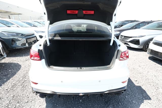 Audi A3 Limousine sport 30 TDI S tronic line Nav 
