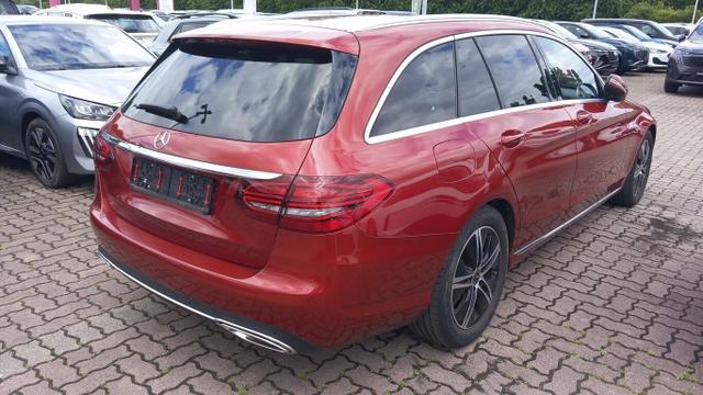 Mercedes-Benz C-Klasse AVANTGARDE C 300 T LED Nav AHK eHk SHZ ParkP 17Z 