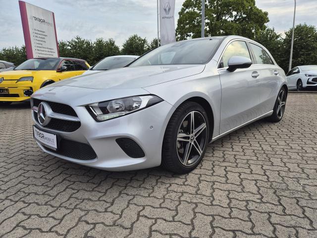 Mercedes-Benz A-Klasse Progressive A 200 Nav SHZ ParkAs Kam Temp LM18Z 