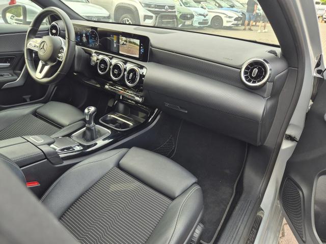 Mercedes-Benz A-Klasse Progressive A 200 Nav SHZ ParkAs Kam Temp LM18Z 