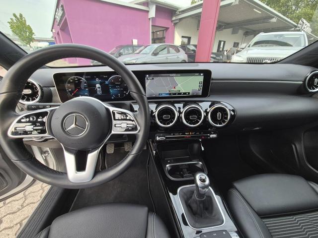 Mercedes-Benz A-Klasse Progressive A 200 Nav SHZ ParkAs Kam Temp LM18Z 