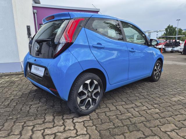 Toyota Aygo x-play club 1.0 72 Kam Klimaanlage LM15Z 