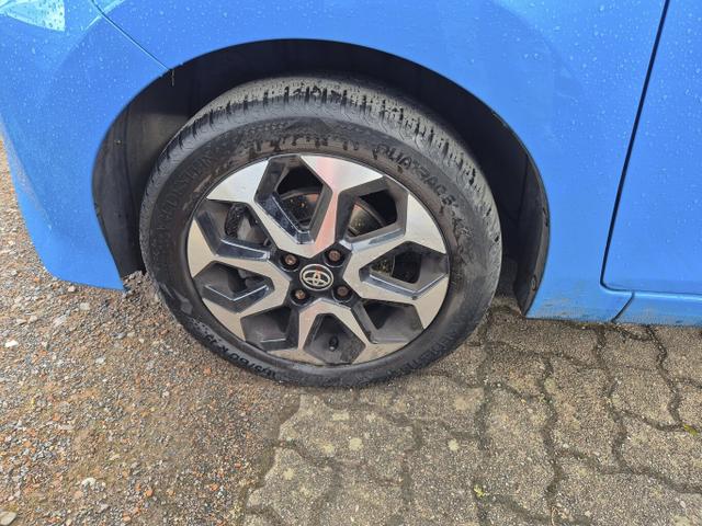 Toyota Aygo x-play club 1.0 72 Kam Klimaanlage LM15Z 