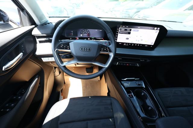 Audi Q3 Sportback Intense Tech LED+ KlimaP PrivG MMI+ 18Z eHK 