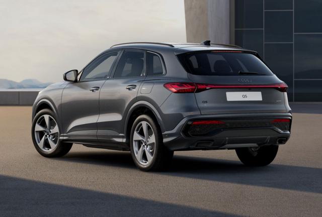 Audi Q5 e-hybrid 2xS line Tech+ Pano 20Z OptikP PrivG 