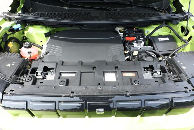 JEEP Compass First Edition 74kWh Nav Matrix eHk 360&deg;K 