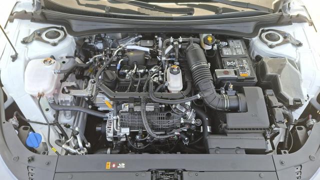 Kia K4 Sportswagon SW Vision MT ACC LED Nav SHZ PrivG Kam Keyl 