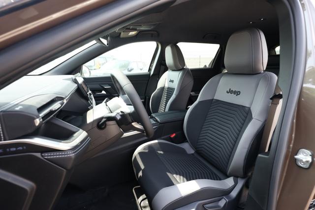 Jeep Compass First Edition 74kWh Nav Matrix eHk 360&deg;K 
