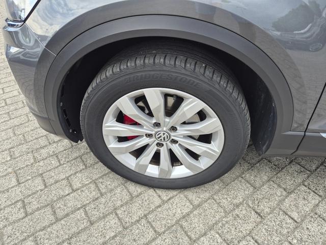 Volkswagen T-Roc Sport 1.5 TSI 150 LED Nav ACC SHZ PDC BSS 