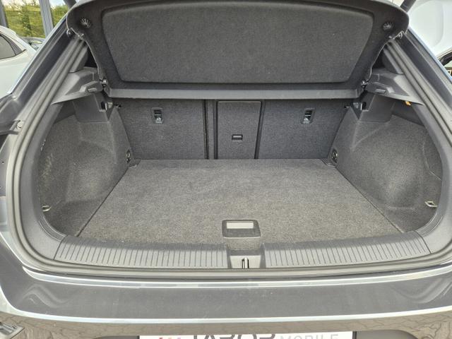 Volkswagen T-Roc Sport 1.5 TSI 150 LED Nav ACC SHZ PDC BSS 