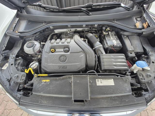 Volkswagen T-Roc Sport 1.5 TSI 150 LED Nav ACC SHZ PDC BSS 
