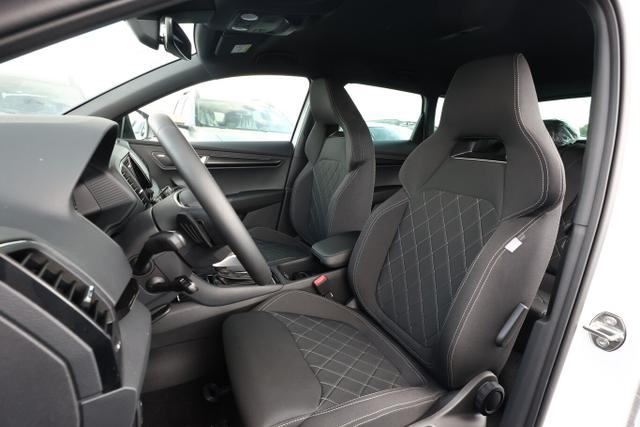Skoda Karoq Sportline DSG Sportl Matrix Nav 360 Canton ACC Kessy 
