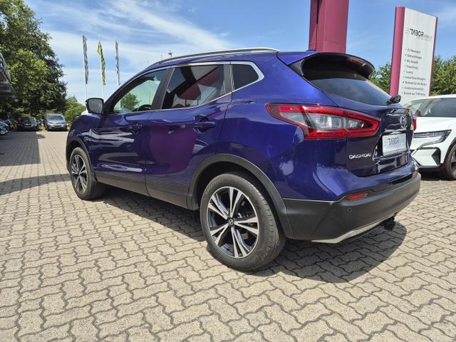 Nissan Qashqai N-CONNECTA 1.3 DIG-T 160 Pano SHZ PDC 