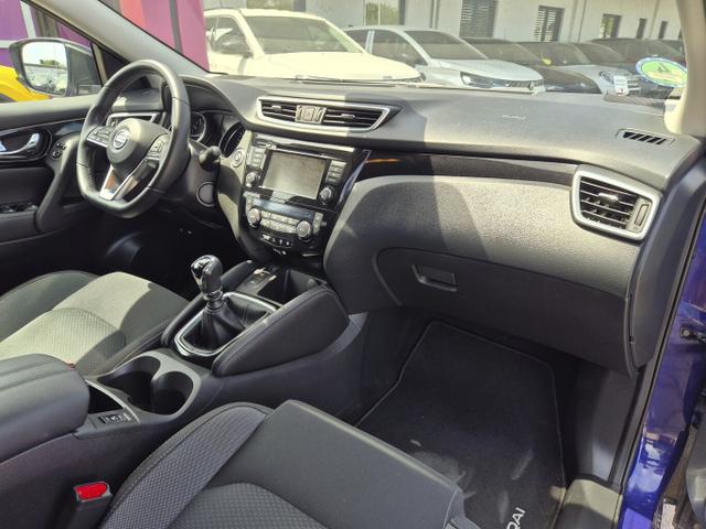 Nissan Qashqai N-CONNECTA 1.3 DIG-T 160 Pano SHZ PDC 