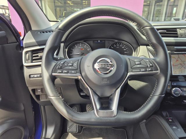 Nissan Qashqai N-CONNECTA 1.3 DIG-T 160 Pano SHZ PDC 