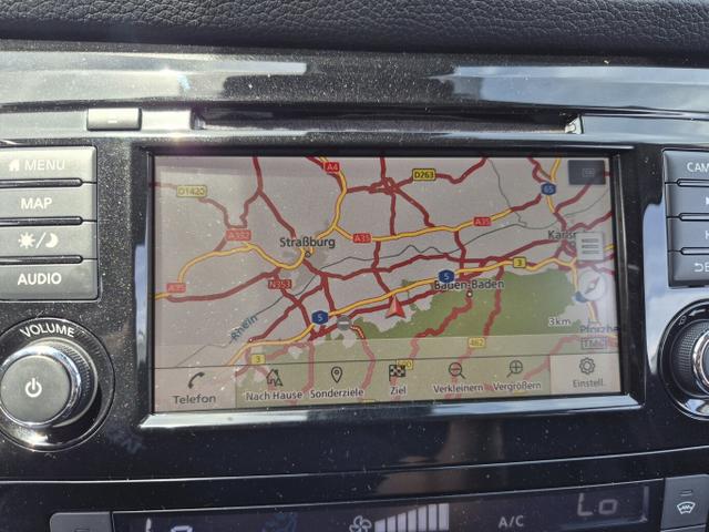 Nissan Qashqai N-CONNECTA 1.3 DIG-T 160 Pano SHZ PDC 