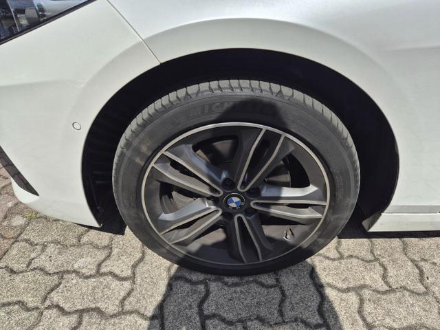 BMW 2er Active Tourer Sport Line 218i DKG Gran Coup&eacute; CockpitP SHZ Park 