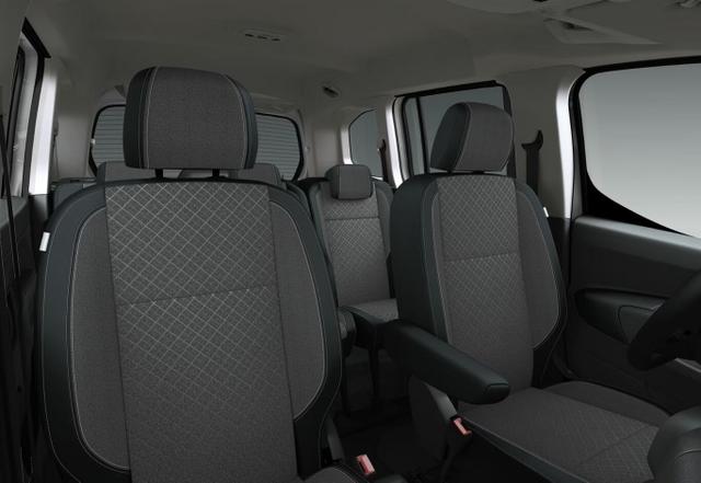 Combo GS AT8 DriveAssistP ACC ConnectPlusP Nav 