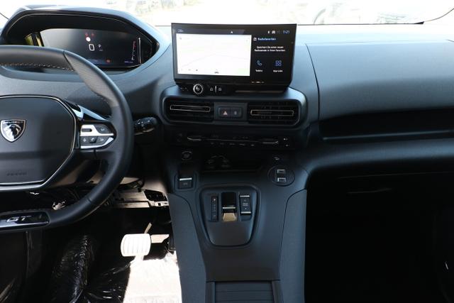 Peugeot Rifter GT M1 AT Pano ConnectP TechnoP SHZ CarP 