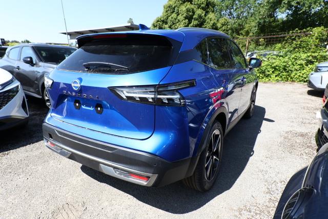 Nissan Qashqai Tekna Pano HUD el.Heckk LED+ ACC SHZ Nav 