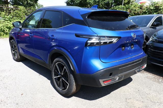 Nissan Qashqai Tekna Pano HUD el.Heckk LED+ ACC SHZ Nav 