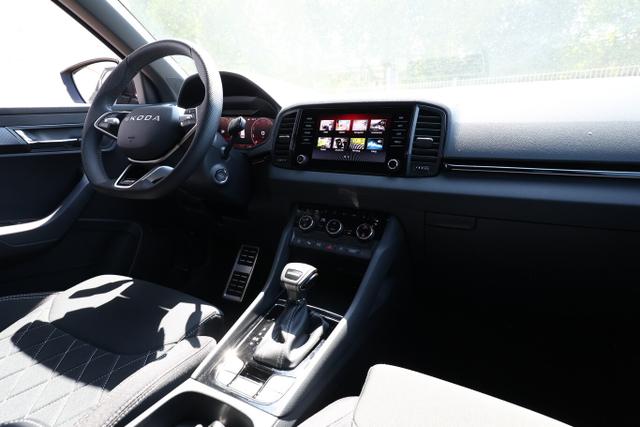 Karoq Sportline DSG Sportl Pano Matrix Nav 360&deg; Canton ACC 