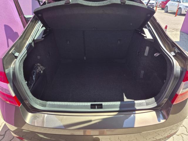 Skoda Octavia Ambition 1.0 TSI 116 DSG Nav Kessy PDC 