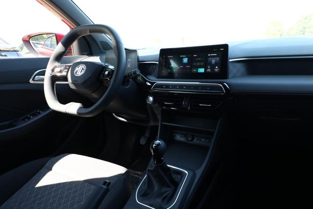 MG MG3 Comfort LED Nav Kam PDC Temp AppCo Klima 16Z 