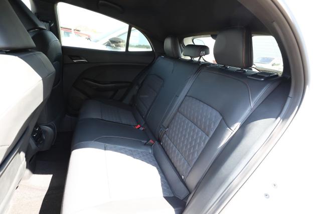 MG MG3 Luxury HEV+ ACC LED 360Kam SHZ TotW Nav 16Z 