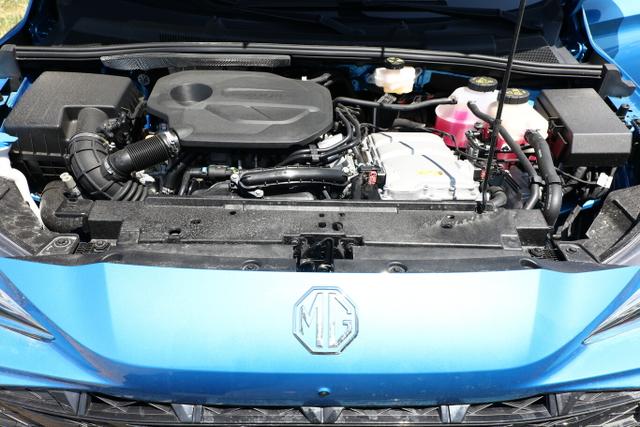 MG MG3 Luxury HEV+ ACC LED 360Kam SHZ TotW Nav 16Z 