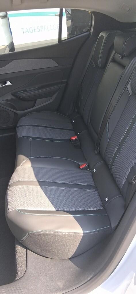 Peugeot 408 Allure Hybrid WinterP 360&deg; ACC Nav Alarm LHZ 
