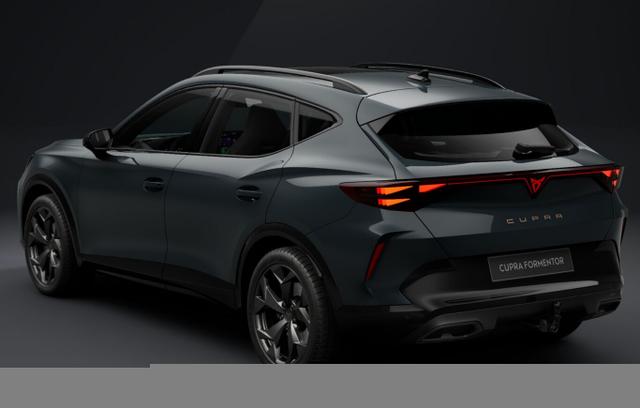 Cupra Formentor DSG 4Drive Dinamica Pano EdgeP AHK SHZ 
