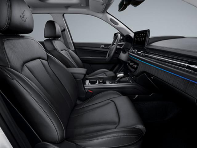 Musso Grand Lux AT AWD NEUES MODELL 4xSHZ ACC 