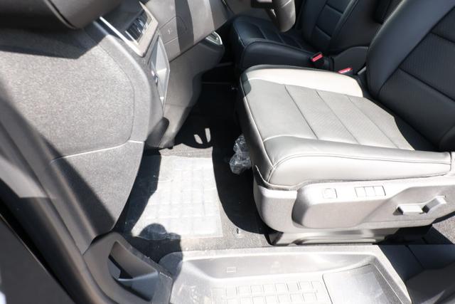Zafira GS 2.2 D 180 AT8 L Pano Nav 8-S Massage 