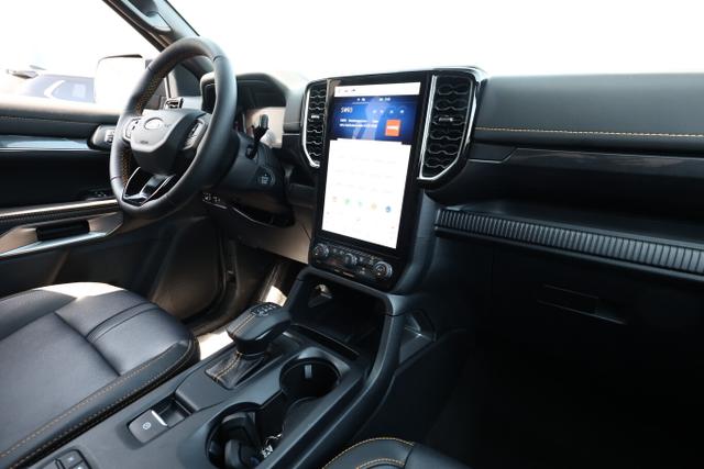 Ford Ranger Wildtrak DoKa el.Rollo ACC Kam360 SHZ 18Z 