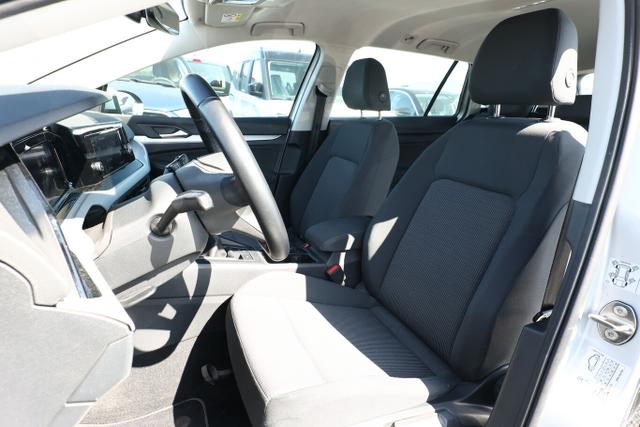 Volkswagen Golf Variant VIII 1.0 TSI 110 LED PDC SHZ AppCo LM16Z 