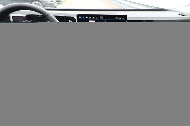 Tiguan DSG LED+ Pano 5JGar IQ.DRIVE LM18Z SHZ 