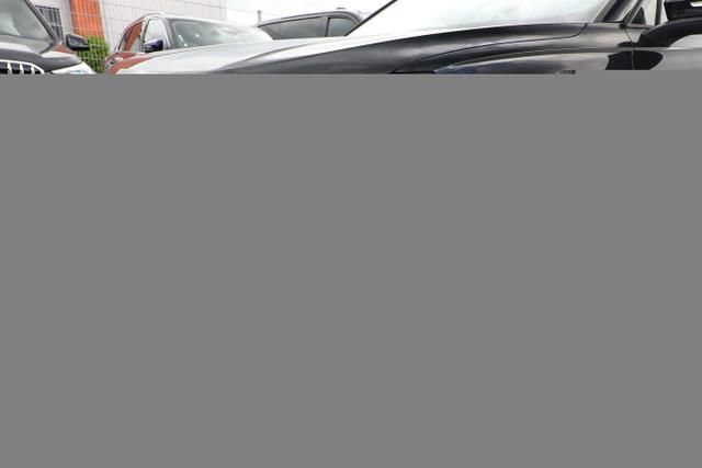 Volkswagen Tiguan DSG LED+ Pano Nav 5JGar IQ.DRIVE 18Z SHZ 