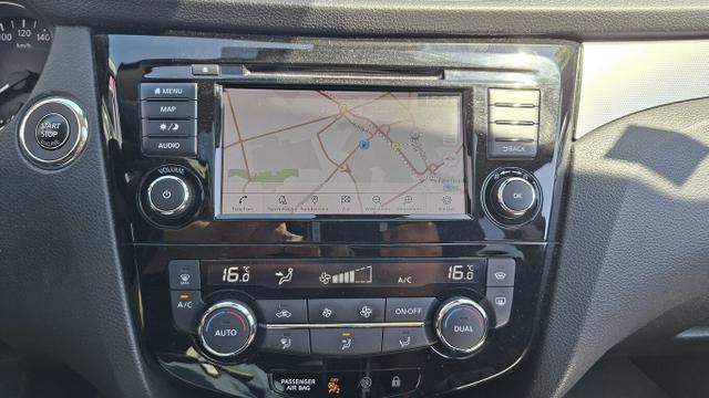 Nissan Qashqai N-CONNECTA 1.3 DIG-T 160 DCT Pano Nav 