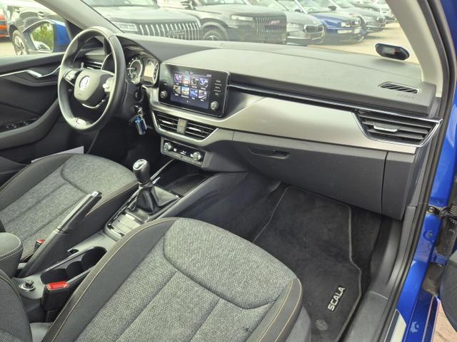 Skoda Scala CLEVER 1.0 TSI 95 SmartLi PDC Temp LM17Z 