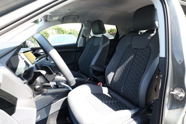 A1 S line SB LED+ SportS CarPlay Kam 17Z Keyless 