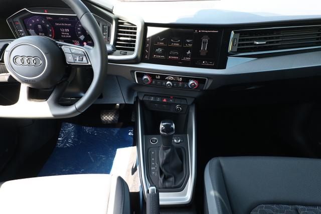 A1 S line SB LED+ SportS CarPlay Kam 17Z Keyless 