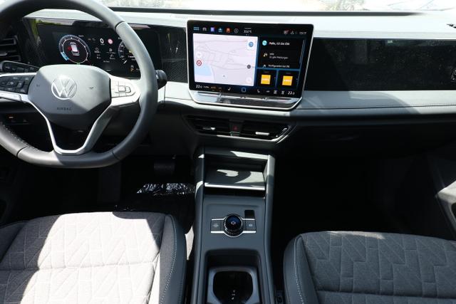 Volkswagen Tiguan DSG LED+ Pano Nav 5JGar IQ.DRIVE 18Z SHZ 