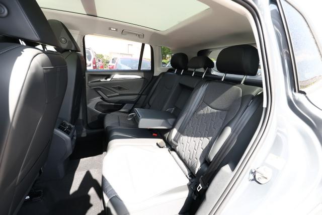 Volkswagen Tiguan DSG LED+ Pano Nav 5JGar IQ.DRIVE 18Z SHZ 