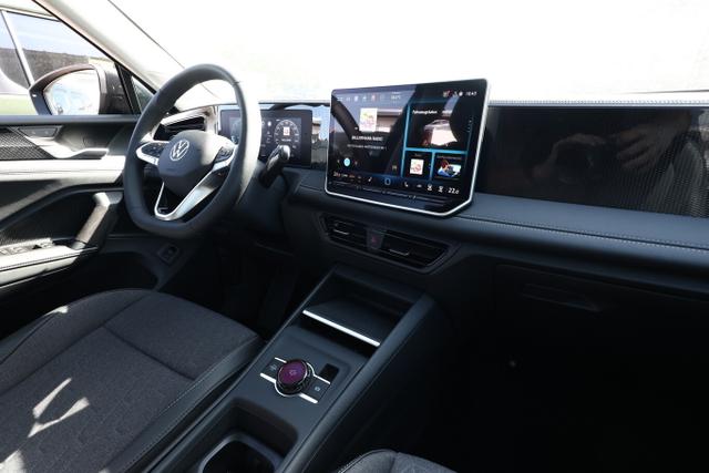 Tiguan DSG LED+ Pano 5JGar 18Z IQ.DRIVE SHZ Keyl 