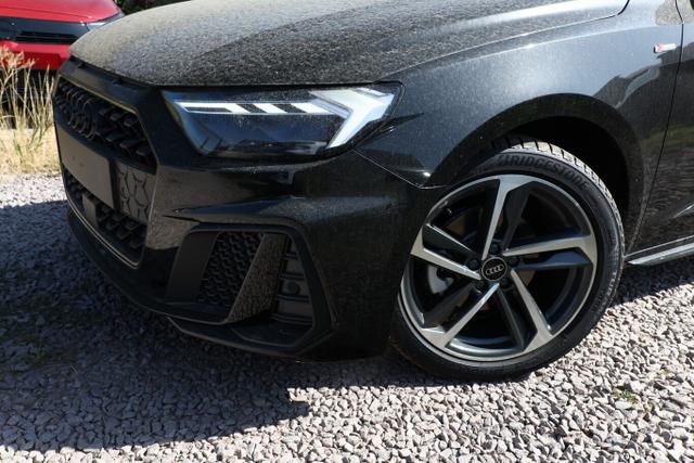 Audi A1 S line SB LED+ SportS CarPlay Kam 17Z Keyless 