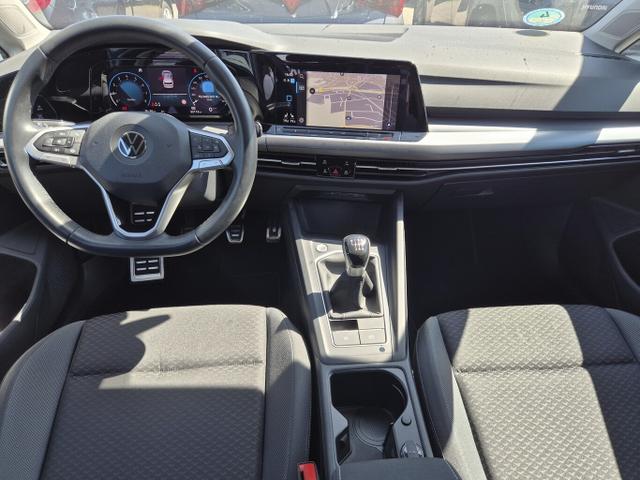 Volkswagen Golf ACTIVE VIII 1.5 TSI 150 LED+ Nav ACC StandH 